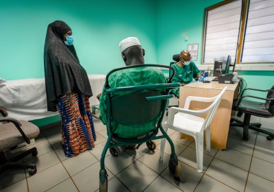 Consultation at The Gate Clinic in Fajara. MRC Unit The Gambia, Fajara compound.