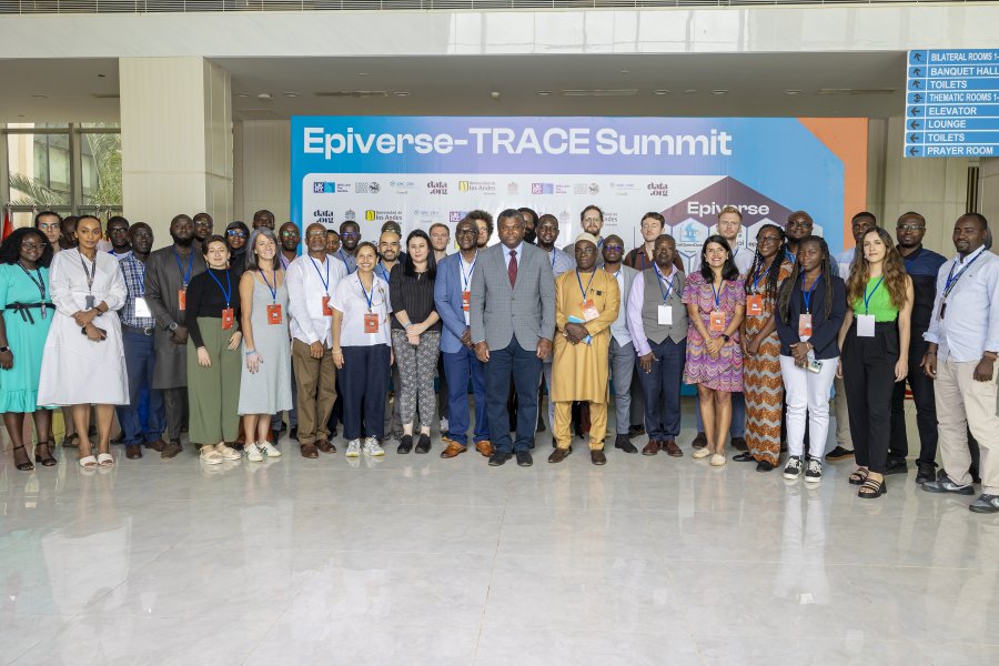 Group picture of the Epiverse Summit